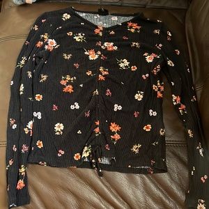 long sleeve crop top